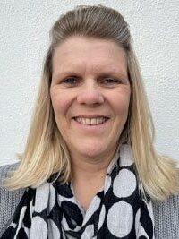 Helen Self (Mrs)4 Helen Self (Mrs)4